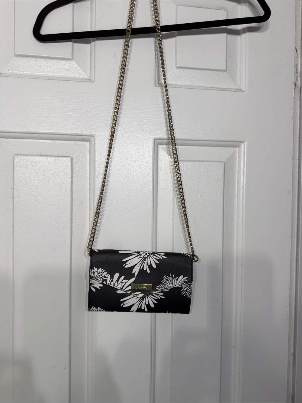 Trina Turk Black and White Floral Crossbody with Gold Chain